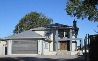1 Henry St, Bethpage, NY 11714