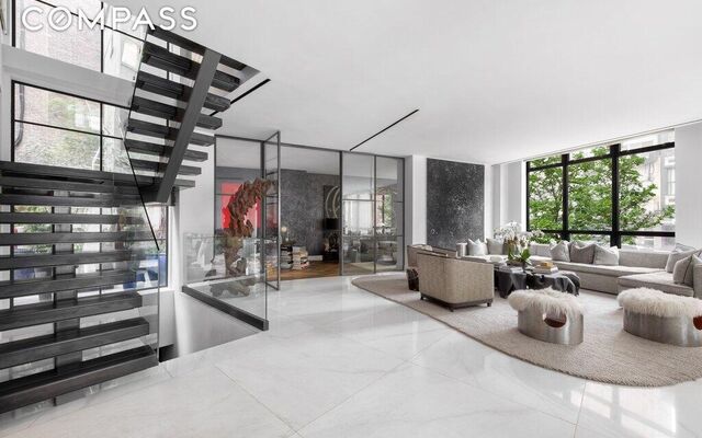 1 N Moore St #1, New York, NY 10013 (Living Room)