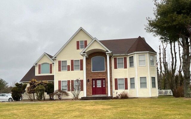 1 Pal Ct, Shoreham, NY 11786 (Complete)