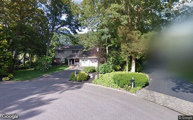 1 Wheelright Way, Smithtown, NY 11787