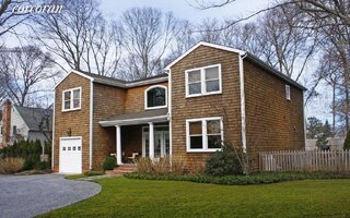 10 Bay View Rd N, Southampton, NY 11968