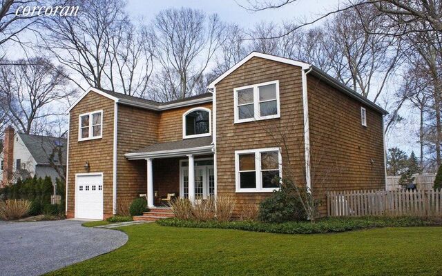 10 Bay View Rd N, Southampton, NY 11968