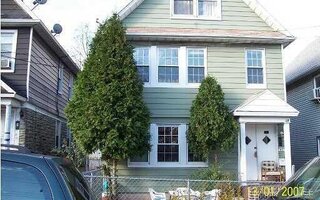 10 Dubois Ave, Staten Island, NY 10310