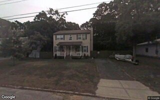 10 Golden Gate Ln, Shirley, NY 11967
