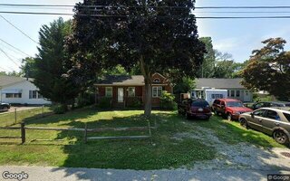 10 Mill Dr, Mastic Beach, NY 11951