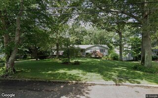 10 Mill Pond Ln, East Moriches, NY 11940