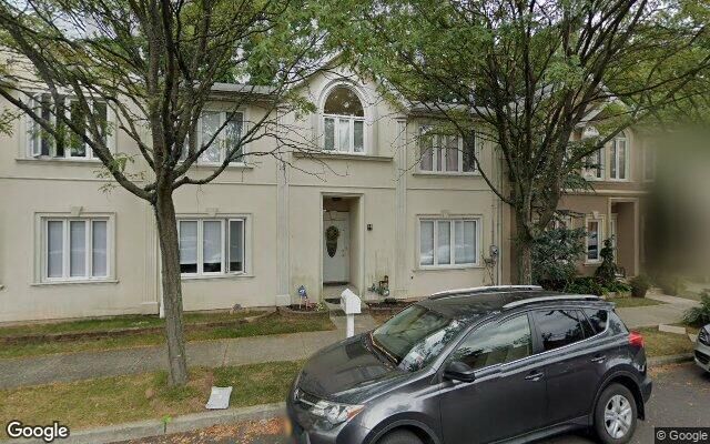 10 Penton St, Staten Island, NY 10309