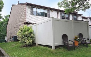 10 Pratt Ct #10A, Staten Island, NY 10312