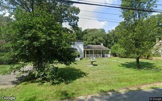 10 West St, Middle Island, NY 11953