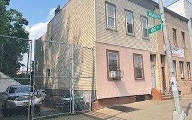 100-01 Atlantic Ave, Richmond Hill, NY 11418 (Condo)