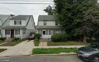 100-24 198th St, Hollis, NY 11423