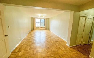 100-25 Queens Blvd #2R, Forest Hills, NY 11375