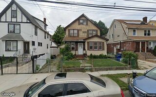 100-28 197th St, Hollis, NY 11423