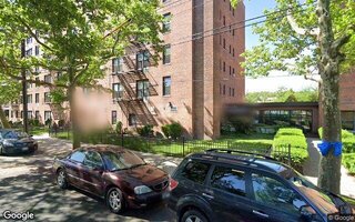 100 Colfax Ave #3R, Staten Island, NY 10306
