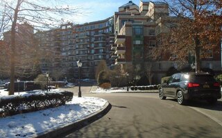 100 Hilton Ave #801, Garden City, NY 11530