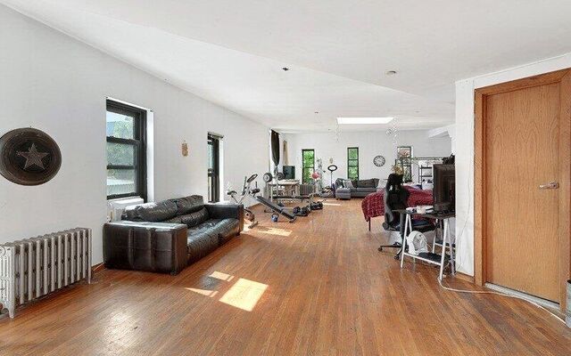 100 Lexington Ave #3L, Brooklyn, NY 11238 (Living Room)