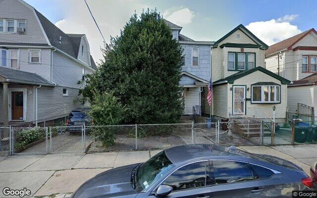 101-32 118th St, South Richmond Hill, NY 11419