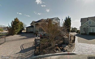 101 Davison Ln W, West Islip, NY 11795