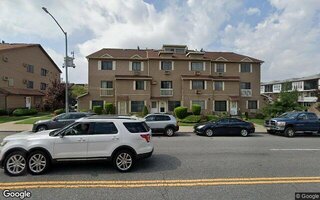 101 Gardenia Ln #184, Staten Island, NY 10314