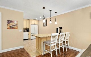 1016 Skyline Dr #1016, Coram, NY 11727