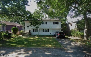 102 Harper St, Patchogue, NY 11772