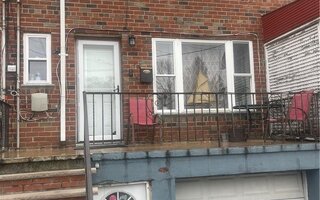 102 Pilot St, Bronx, NY 10464