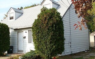 1023 Smith St, Uniondale, NY 11553