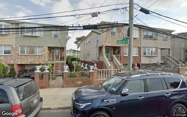 1026 Bay 32nd St, Far Rockaway, NY 11691