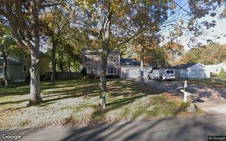 103 Greenport Ave, Medford, NY 11763