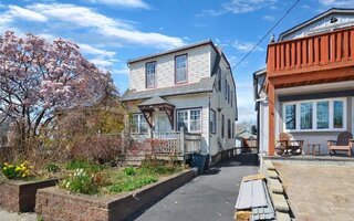 103 Rochelle St, Bronx, NY 10464