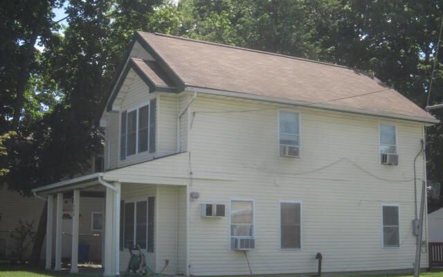 1030 Prospect Ave, Westbury, NY 11590