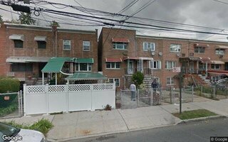 1033 E 213th St, Bronx, NY 10469