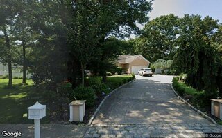 1036 Old Medford Ave, Medford, NY 11763