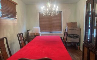 1037 E 214th St, Bronx, NY 10469