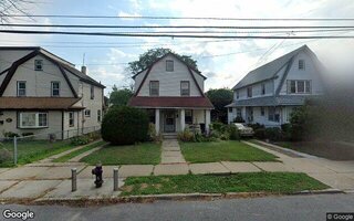 104-20 207th St, Queens Village, NY 11429