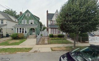 104-24 209th St, Queens Village, NY 11429