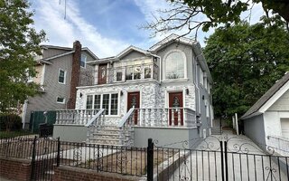 104-37 200th St, Saint Albans, NY 11412