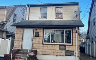 104-39 210th St, Queens Village, NY 11429