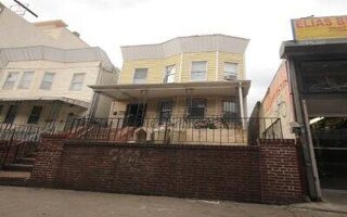 104-69 Roosevelt Ave, Corona, NY 11368