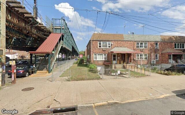 105-01 77th St, Ozone Park, NY 11417