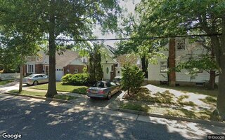 106 Lowell Ave, New Hyde Park, NY 11040