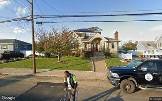 106 Moore Ave, Oceanside, NY 11572