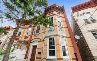 1065 E 34th St, Brooklyn, NY 11210