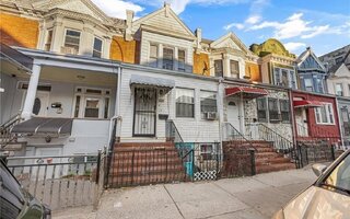 1069 E 15th St, Brooklyn, NY 11230