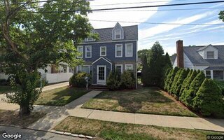 107 King St, Malverne, NY 11565