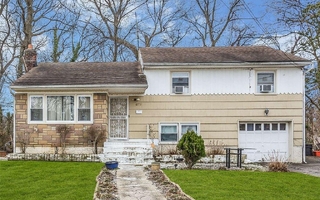 1076 Northgate Ct S, Uniondale, NY 11553 1076 Northgate Ct S, Uniondale, NY 11553
