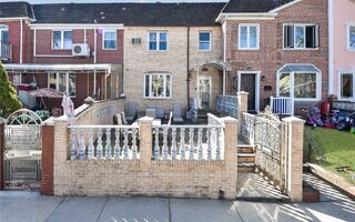 108-44 64th Rd, Forest Hills, NY 11375