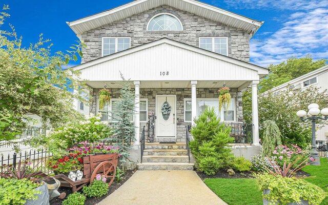 108 Kenny Ave, Merrick, NY 11566 (Porch)