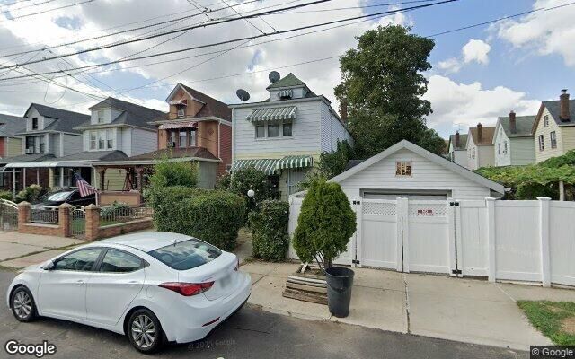 109-12 133rd St, South Ozone Park, NY 11420