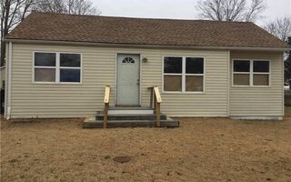 109 Longfellow Dr, Mastic Beach, NY 11951